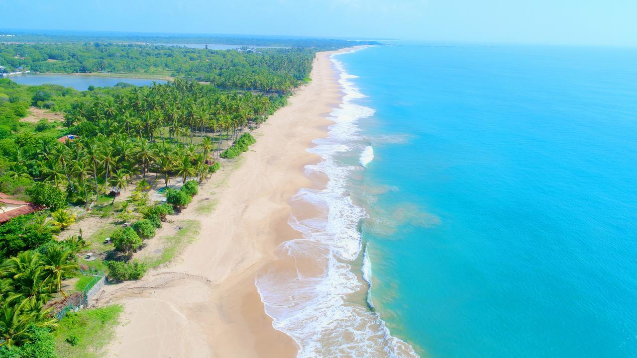 Ranna 212 Beach Resort Kahandamodara ภายนอก รูปภาพ